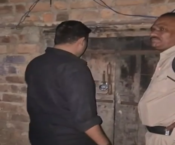 उज्जैन में पुलिस की सूझबूझ, दंपती की बचाई जान, व्हाट्सएप स्टेटस बना सुराग