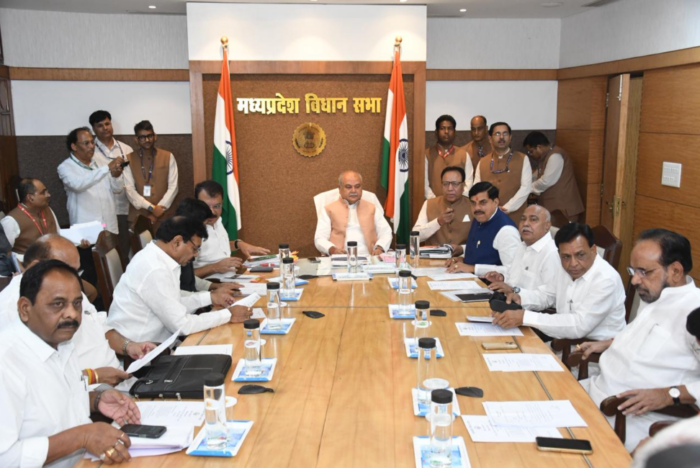 सीएम डॉ. मोहन यादव, कार्य मंत्रणा समिति की विधानसभा में हुई बैठक में हुए शामिल