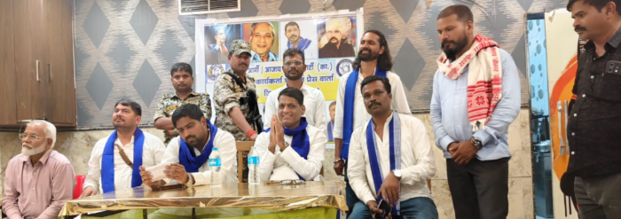 सरकार असंवैधानिक नीतियों के जरिए आडंबर को बढ़ावा दे रही:- दामोदर यादव