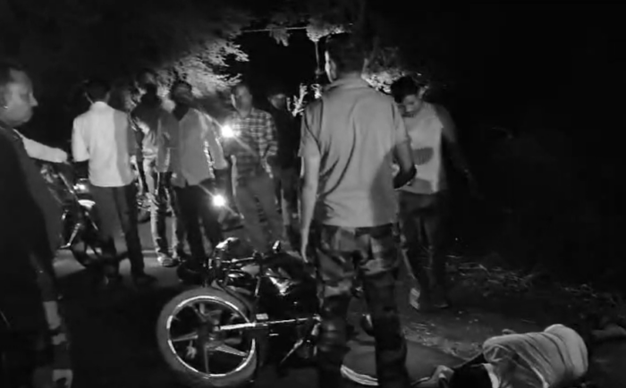 देड़तलाई-भोकरबड़ी के बीच भीषण सड़क हादसा, बाइक सवार युवक की हालत गंभीर!