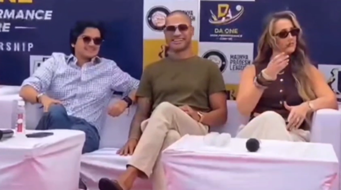 प्रदेश क्रिकेट एसोसिएशन के अध्यक्ष महा आर्यन सिंधिया और शिखर धवन ने मिलकर ‘द वन हाई परफॉर्मेंस ट्रेनिंग सेंटर’ का किया शुभारंभ