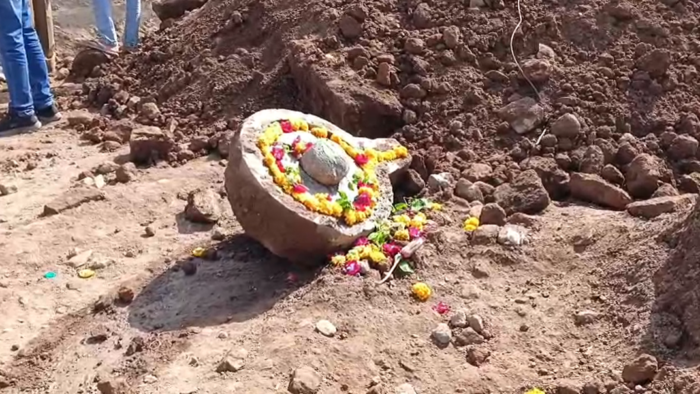 महाकाल मंदिर विस्तार कार्य के दौरान मिला शिवलिंग, खुदाई में निकली प्राचीन संरचना