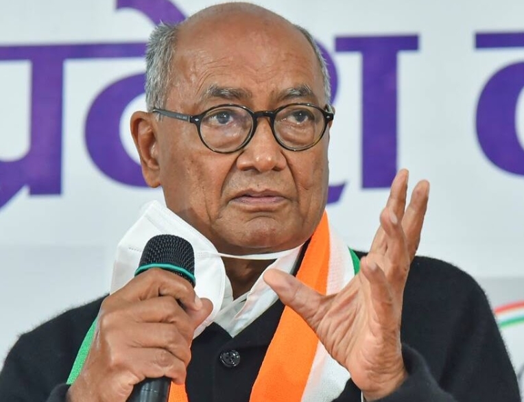 ग्वालियर पहुंचे दिग्विजय सिंह, NEET पेपर लीक से लेकर आर्थिक नीतियों तक उठाए गंभीर सवाल