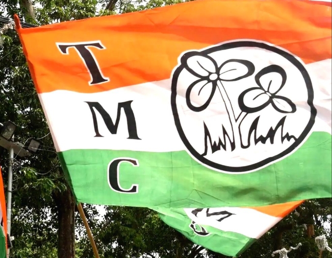पश्चिम बंगाल में टीएमसी नेता पर भ्रष्टाचार के आरोप, ग्रामीणों का जोरदार प्रदर्शन