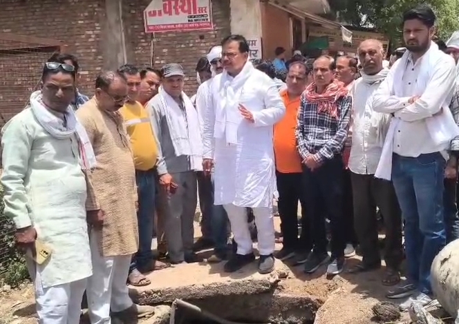 ग्वालियर में गंदगी पर ऊर्जा मंत्री सख्त, नगर निगम अधिकारियों को लगाई फटकार