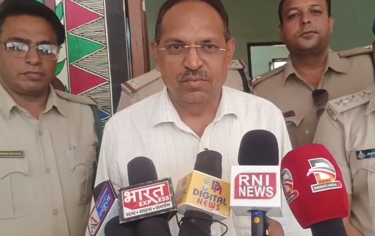 उज्जैन में वन्यजीव तस्करी की आशंका, ‘सेंड गोवा’ सांप के साथ 5 आरोपी गिरफ्तार