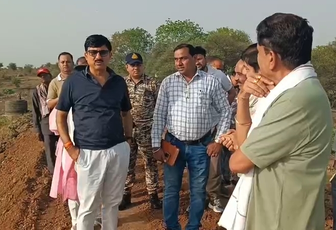 गुना में गुनिया नदी संरक्षण को लेकर प्रशासन सक्रिय, कलेक्टर ने किया निरीक्षण