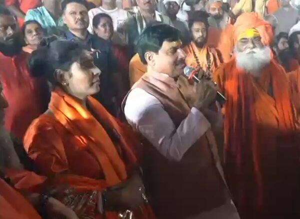 नीलगंगा आश्रम में मुख्यमंत्री डॉ. मोहन यादव ने किया पूजन-अर्चन