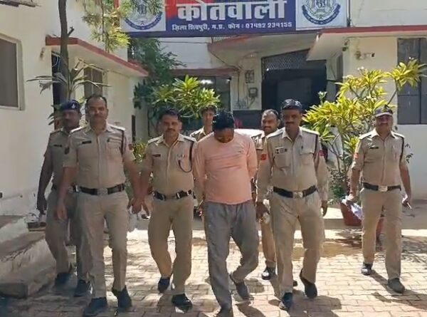 शिवपुरी में नशे के खिलाफ बड़ी कार्रवाई, 33.87 ग्राम स्मैक सहित आरोपी गिरफ्तार