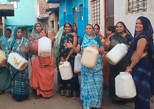 विदिशा के वार्ड 33 में गहराया पेयजल संकट, पानी के लिए परेशान रहवासी