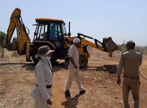 बुरहानपुर में वन विभाग की बड़ी कार्रवाई, 55 हेक्टेयर वन भूमि से हटाया गया अतिक्रमण