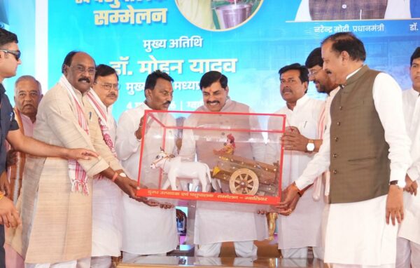 गौ-सेवा पर सीएम मोहन यादव का बड़ा प्लान, बंगाल जीत पर मोदी को दी बधाई