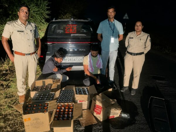 छिंदवाड़ा में अवैध शराब तस्करी पर बड़ी कार्रवाई, वाहन समेत सामग्री जब्त