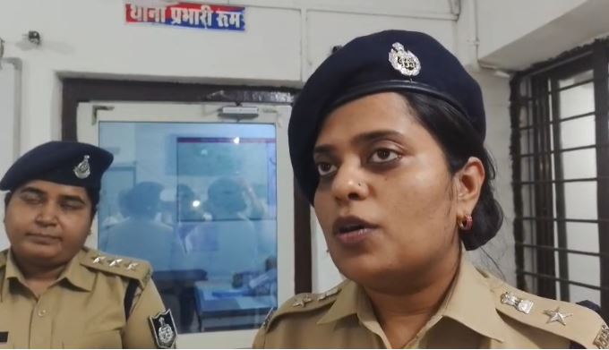 नवागत एसपी सोनाक्षी सक्सेना का औचक निरीक्षण, कानून-व्यवस्था को लेकर दिए सख्त निर्देश