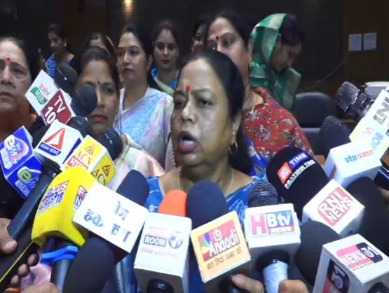 कचरा फेंकने और जलाने पर लगेगा जुर्माना, बड़े आयोजनों के लिए लेनी होगी निगम की अनुमति