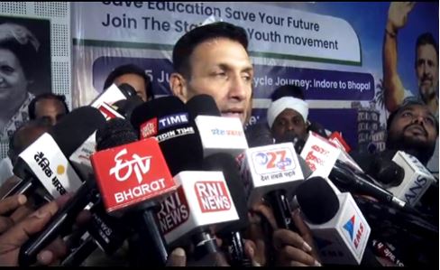 कांग्रेस का सरकार पर बड़ा हमला, NEET विवाद और कथित पेपर लीक को लेकर लगाए गंभीर आरोप