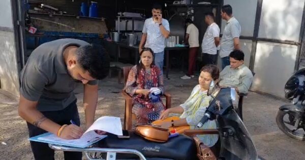 रतलाम: भीमाखेड़ी में नकली दूध फैक्ट्री पर छापा, मिलावटी उत्पादन का बड़ा खुलासा