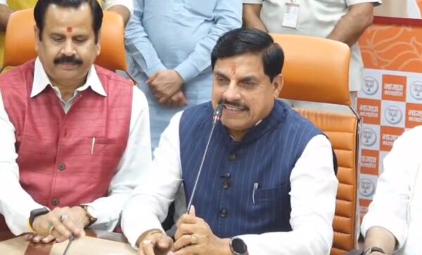 भोपाल में राज्यसभा उम्मीदवारों का भाजपा कार्यालय में स्वागत