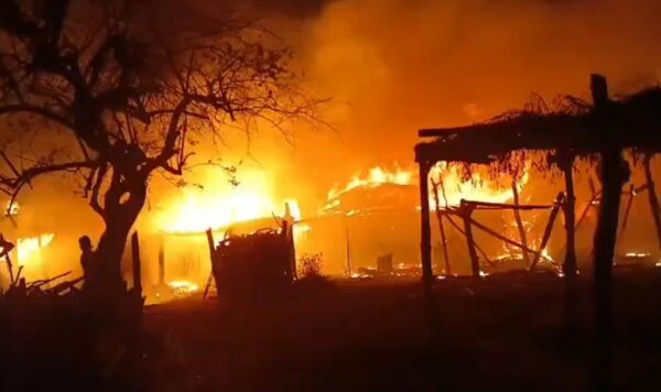 बैतूल के रिंगढाना में भीषण आग, 15 परिवारों के घर जलकर खाक, प्रशासन राहत कार्य में जुटा