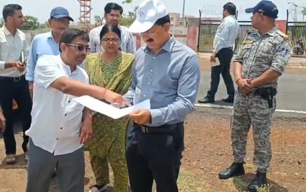गुना में कलेक्टर ने पुरानी मंडी और प्रस्तावित नवीन सब्जी मंडी का किया निरीक्षण
