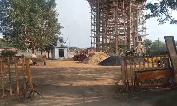 बैतूल में पानी टंकी निर्माण पर विवाद, हेडपंप उपयोग को लेकर शिवसेना ने उठाए सवाल
