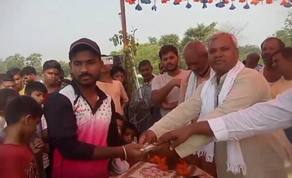 सावन बिगहा प्रीमियर लीग का खिताब शकूराबाद क्रिकेट क्लब के नाम, फाइनल में 39 रनों से दर्ज की जीत