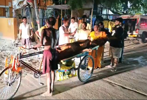 सीवान सदर अस्पताल की लापरवाही पर सवाल, शव को ठेले पर ले जाने को मजबूर हुए परिजन