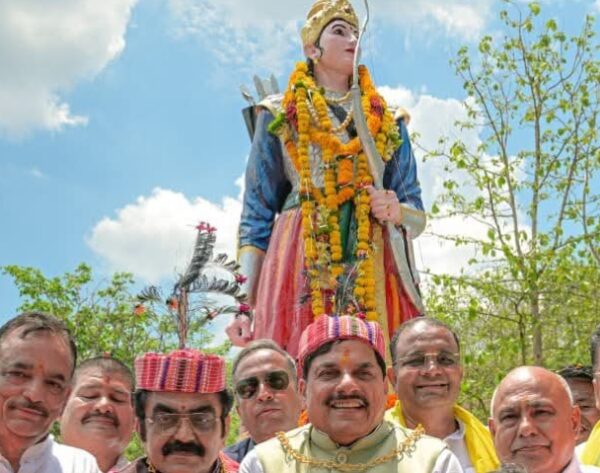 जबलपुर में रानी दुर्गावती के बलिदान दिवस पर कार्यक्रम, मुख्यमंत्री मोहन यादव ने दी श्रद्धांजलि
