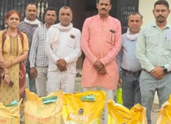 खरीफ 2026 के लिए किसानों को वितरित किए जा रहे उन्नत किस्मों के बीज