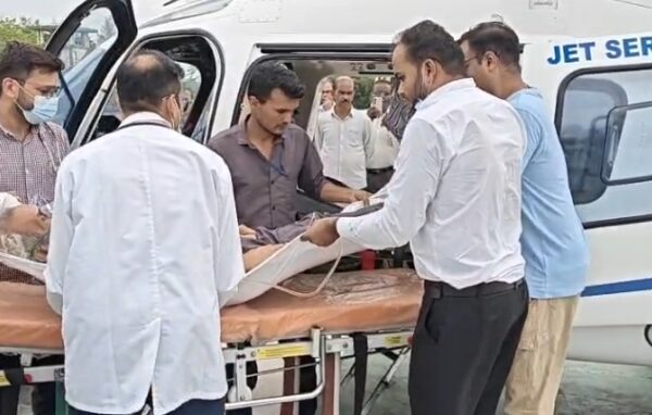 पीएम श्री एयर एंबुलेंस सेवा बनी जीवनदायिनी, बुजुर्ग को बेहतर इलाज के लिए नागपुर पहुंचाया गया