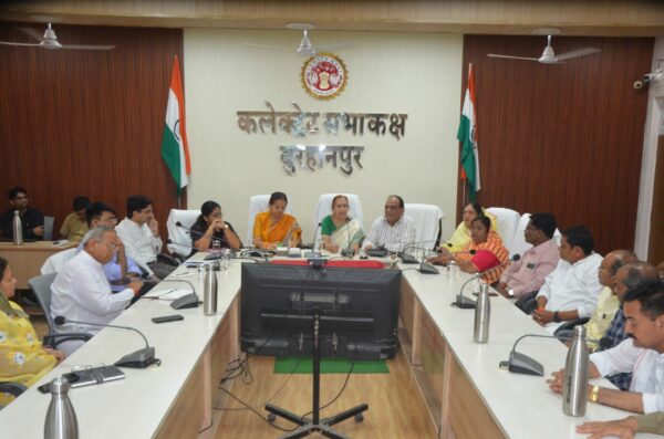 बुरहानपुर में समान नागरिक संहिता पर जनपरामर्श बैठक आयोजित, विभिन्न वर्गों से मिले महत्वपूर्ण सुझाव