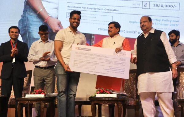 मध्य प्रदेश में उद्योगों को नई उड़ान, CM मोहन यादव ने वितरित किए ₹350 करोड़ से अधिक के प्रोत्साहन लाभ