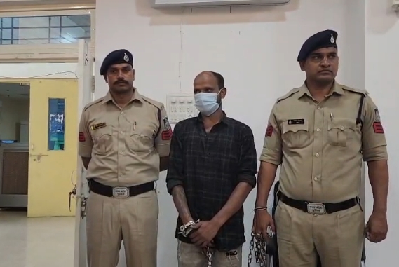 शाजापुर: पत्नी की हत्या के मामले में 6 साल से फरार आरोपी तमिलनाडु से गिरफ्तार, चरित्र शंका में वारदात को दिया था अंजाम