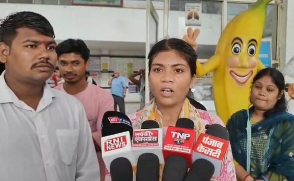 NEET पेपर लीक मामले में बुरहानपुर में छात्र शक्ति का प्रदर्शन, राष्ट्रपति के नाम सौंपा ज्ञापन