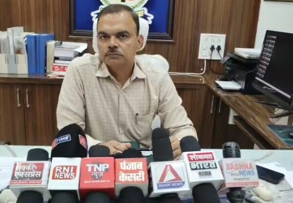 बुरहानपुर में बारिश से पहले 84 जर्जर भवन बने खतरा, नोटिस जारी लेकिन कार्रवाई की रफ्तार धीमी
