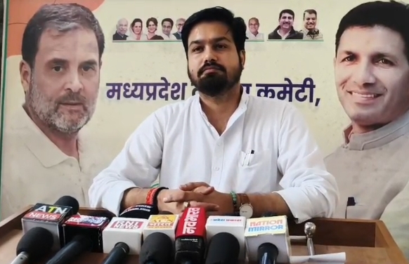 प्रधानमंत्री के कार्यकाल सीमा वाली याचिका पर कांग्रेस की प्रतिक्रिया, भाजपा पर साधा निशाना
