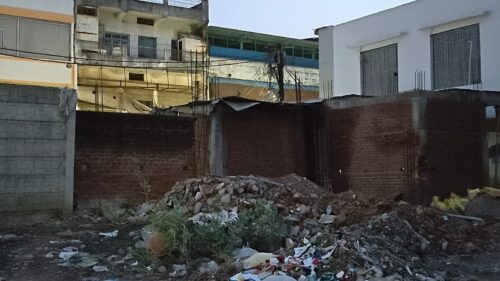 कटनी में बिना नक्शा स्वीकृति निर्माण का आरोप, नगर निगम की भूमिका पर उठे सवाल