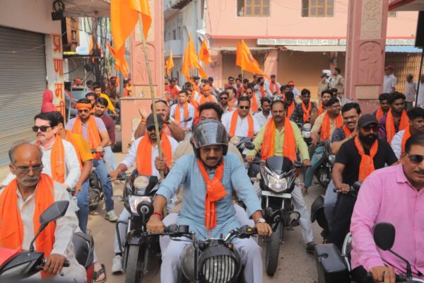 पन्ना में गुरु पूर्णिमा महोत्सव का शुभारंभ, प्रभात फेरी से गूंजा शहर; 15 जुलाई को निकलेगी भव्य कलश यात्रा