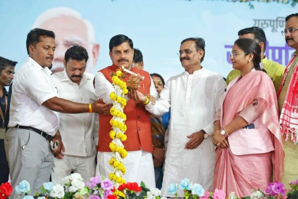 मुख्यमंत्री डॉ. मोहन यादव ने कटनी में दो सांदीपनि विद्यालयों का किया लोकार्पण