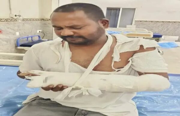 रतलाम में अवैध खनन पर कार्रवाई करने पहुंचे पटवारी पर हमला, बुलडोजर से कुचलने की कोशिश का आरोप