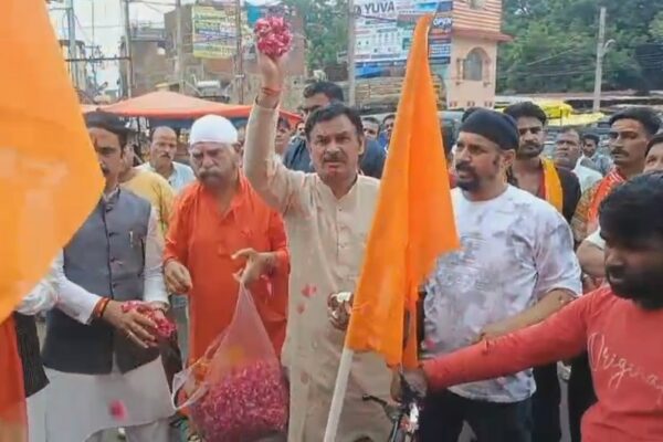 गुना से 150 बाइकों का जत्था उज्जैन रवाना, महाकाल के दर्शन कर जिले की खुशहाली की मांगी मन्नत