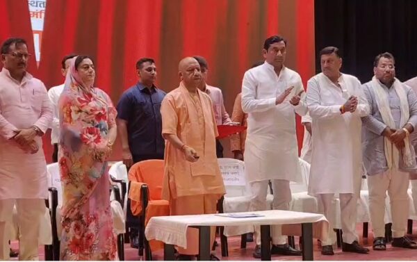 पीआरडी जवानों को योगी सरकार की बड़ी सौगात, ₹5 लाख स्वास्थ्य कवर और ड्यूटी भत्ता ₹600 प्रतिदिन