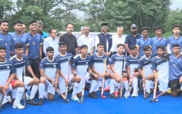 राष्ट्रीय खेल दिवस पर मेजर ध्यानचंद स्टेडियम में मैत्री हॉकी मैच, 6 से 12 साल के बच्चों के लिए फीडर सेंटर की घोषणा