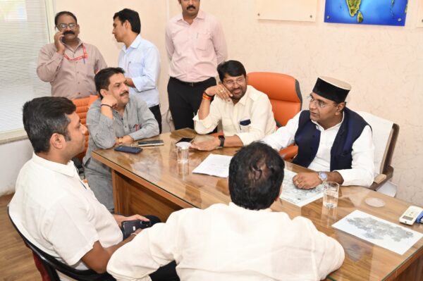 भाजपा प्रदेश कार्यालय में मंत्रियों ने सुनी कार्यकर्ताओं की समस्याएं, त्वरित समाधान के दिए निर्देश