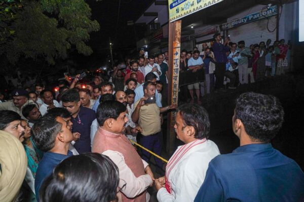 दिल्ली से सीधे रीवा पहुंचे CM मोहन यादव, बाढ़ प्रभावित क्षेत्रों का किया दौरा | राहत-बचाव पर दिए सख्त निर्देश