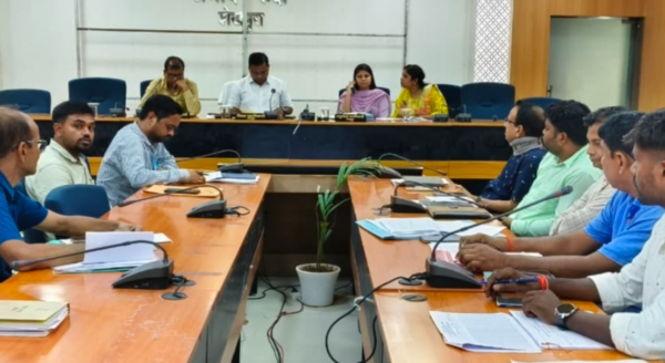 बाढ़-सुखाड़ को लेकर प्रशासन अलर्ट, डीएम शेखर आनंद ने दिए तैयारियों के सख्त निर्देश