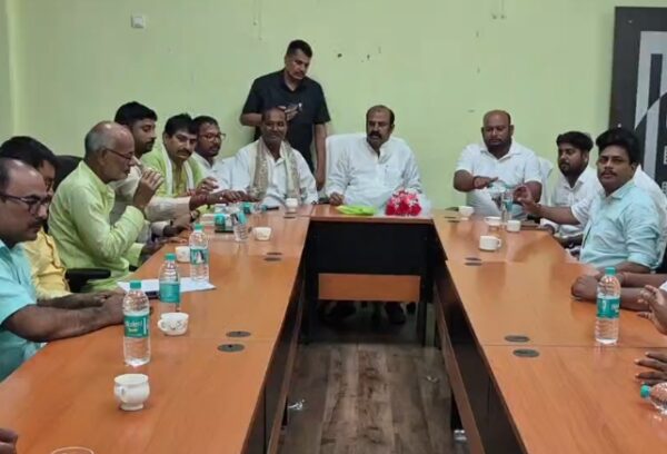 शराब तस्करी पर मंत्री मदन सहनी की सख्ती, चेकपोस्ट पर लापरवाही मिली तो हटेंगे अधिकारी