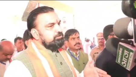 बक्सर पहुंचे CM सम्राट चौधरी, वामन मंदिर में की पूजा; ग्रीनफील्ड एक्सप्रेसवे को लेकर बड़ा ऐलान