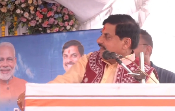 देवास के पुंजापुरा में सेवा संकल्प अभियान, PM मोदी का बाइक राइडर्स से संवाद