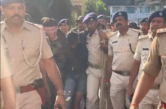 जमुई में कड़ी सुरक्षा के बीच छेड़खानी मामले के मुख्य आरोपी की कोर्ट में पेशी